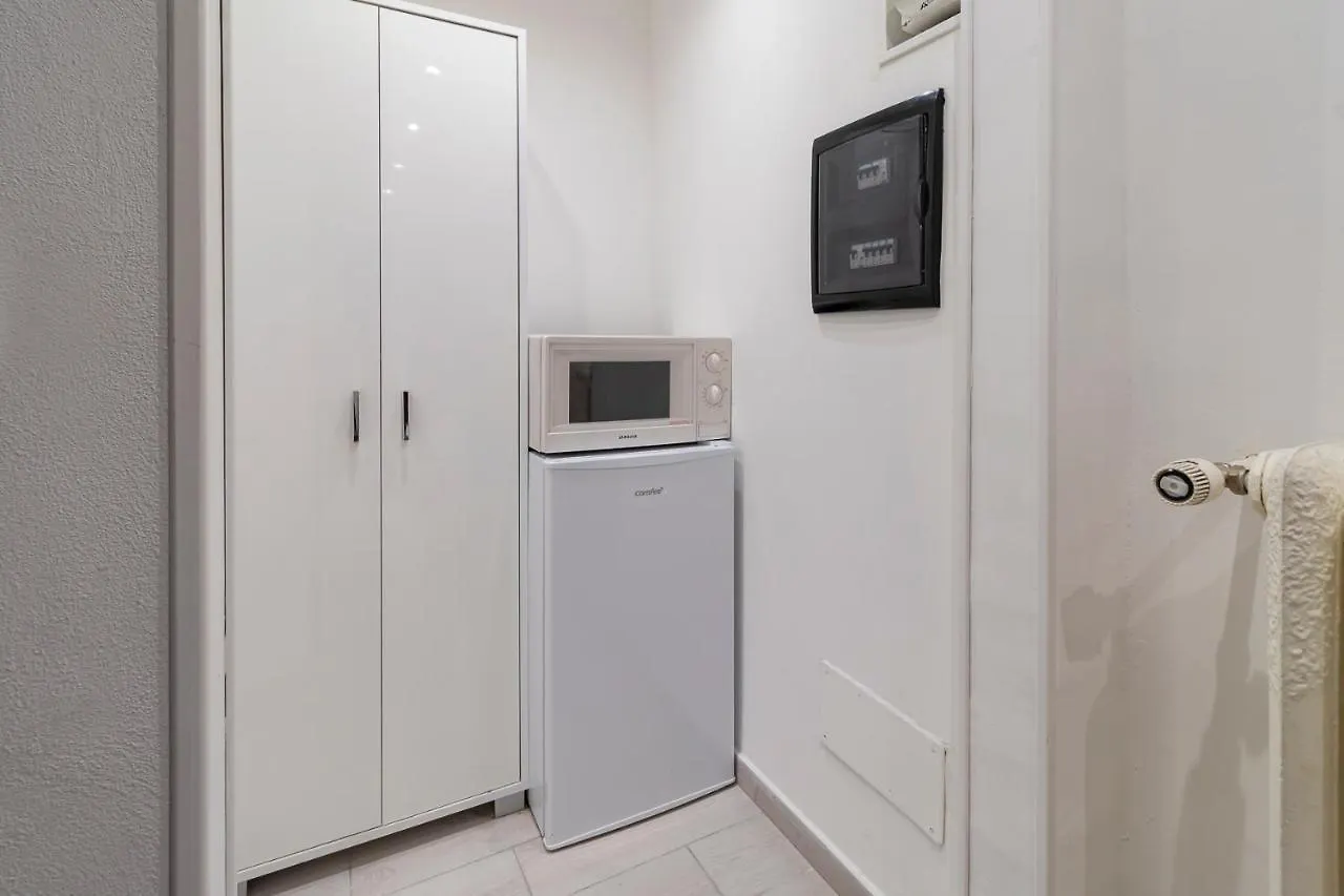 Daire Lovely Flat Sempione - Londonio Milano