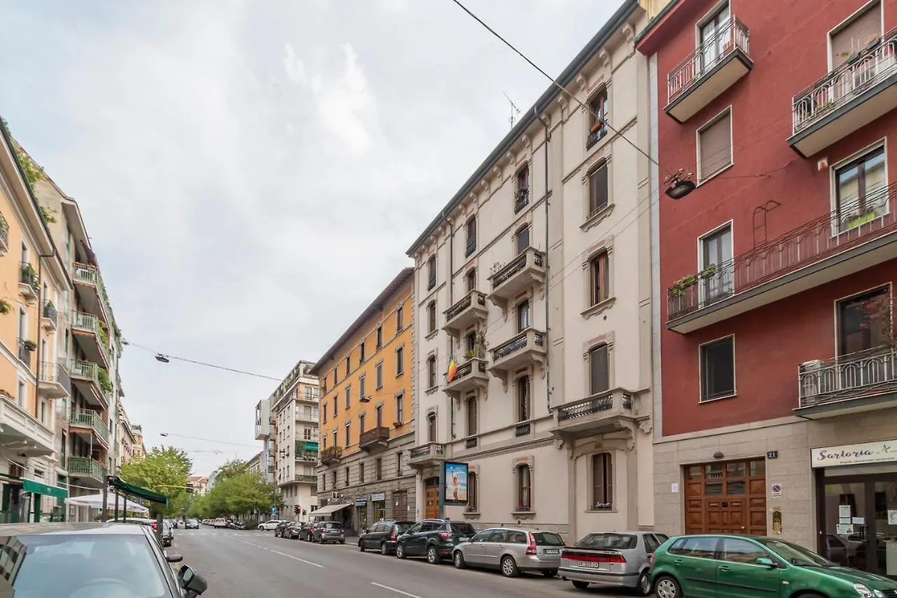 Lovely Flat Sempione - Londonio Milano İtalya